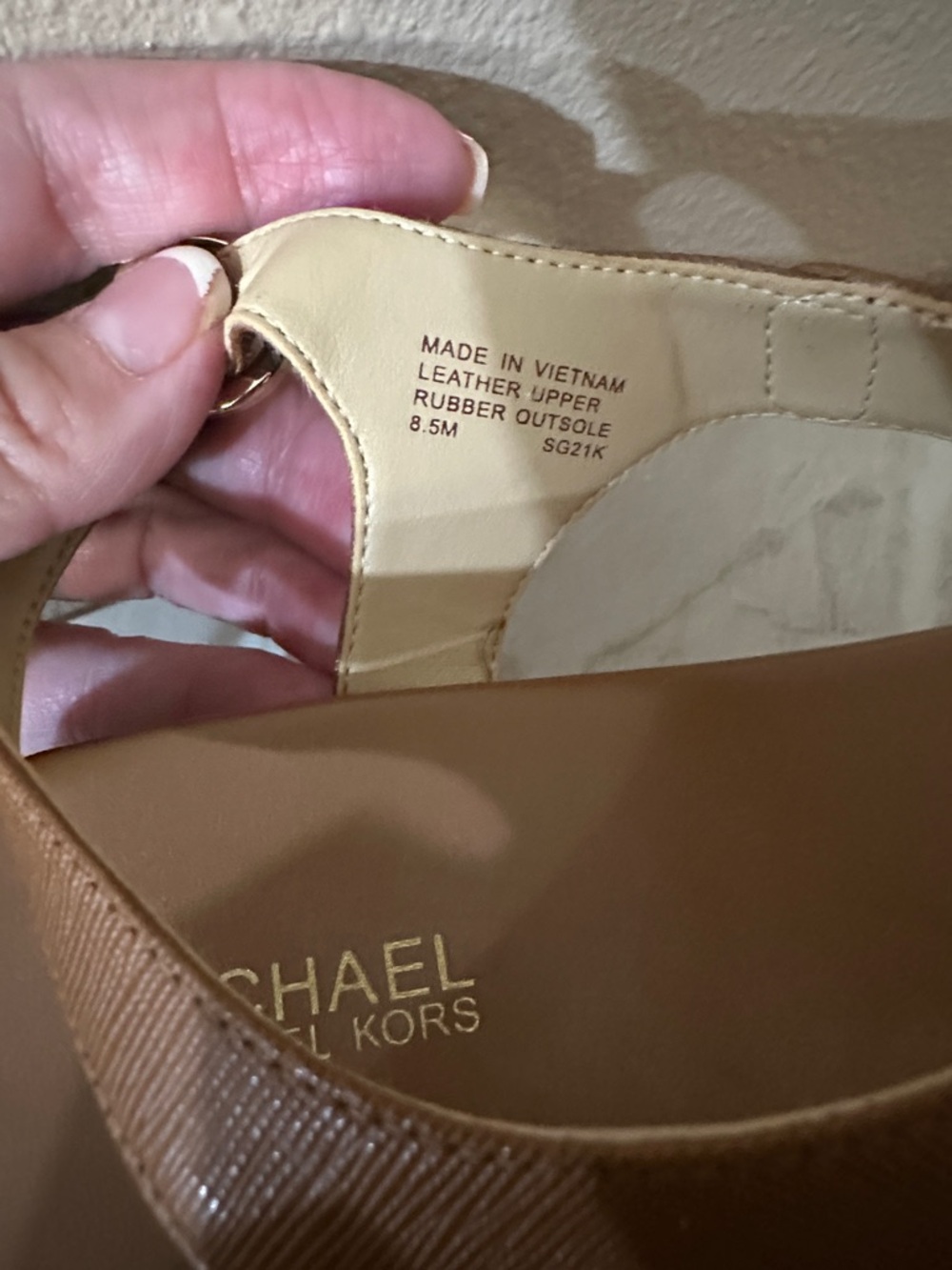 Michael Kors Tan Leather Espadrille Wedge Sandals. NWOTs Size 8.5. Amazing 🤩 - Picture 4 of 6